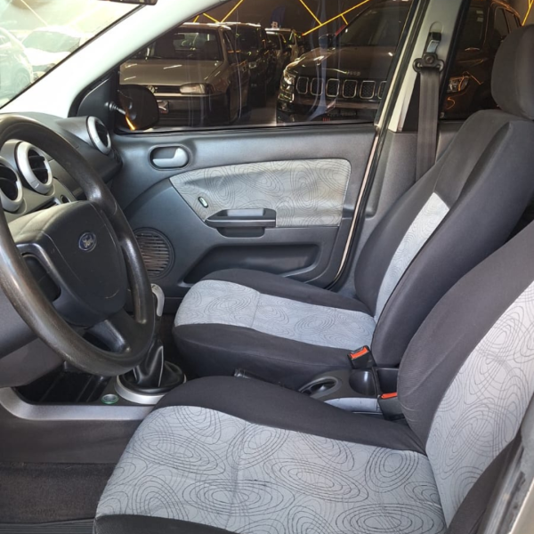 FORD Fiesta Sedan 1.6 4P CLASS FLEX