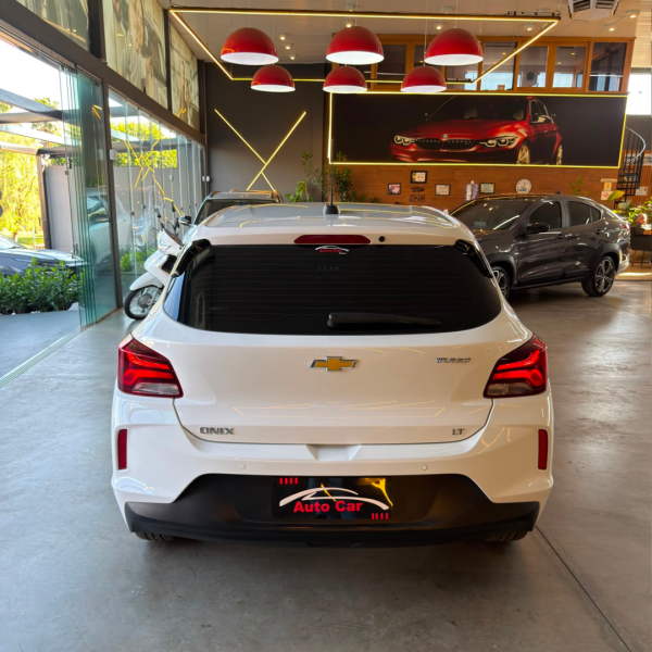CHEVROLET Onix Hatch 1.0 12V 4P FLEX LT TURBO AUTOMÁTICO