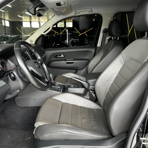 VOLKSWAGEN Amarok 3.0 V6 CABINE DUPLA HIGHLINE 4X4 TURBO INTERCOOLER AUTOMÁTICO