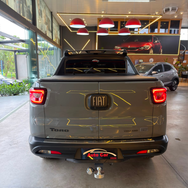 FIAT Toro 1.3 16V 4P FLEX 270 TURBO VOLCANO AUTOMÁTICO