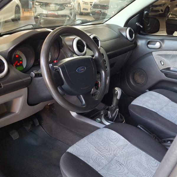 FORD Fiesta Sedan 1.6 4P CLASS FLEX