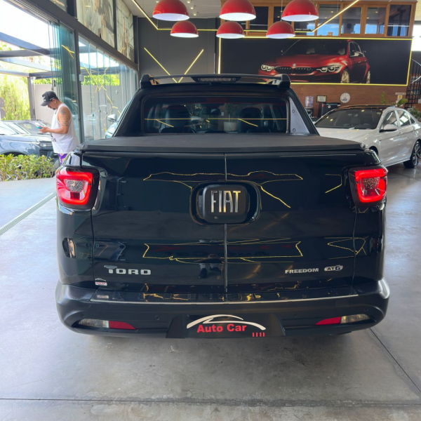 FIAT Toro 1.8 16V 4P FLEX FREEDOM ROAD AUTOMÁTICO