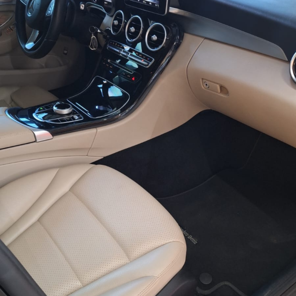 MERCEDES-BENZ C 200 2.0 16V 4P CGI TURBO AUTOMÁTICO