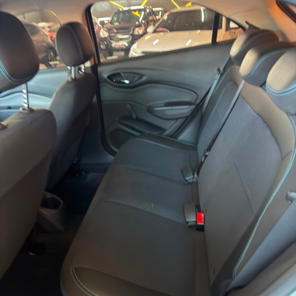 CHEVROLET Onix Hatch 1.0 4P FLEX LT