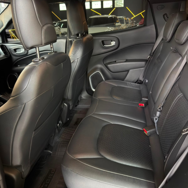 FIAT Toro 1.3 16V 4P FLEX 270 TURBO VOLCANO AUTOMÁTICO