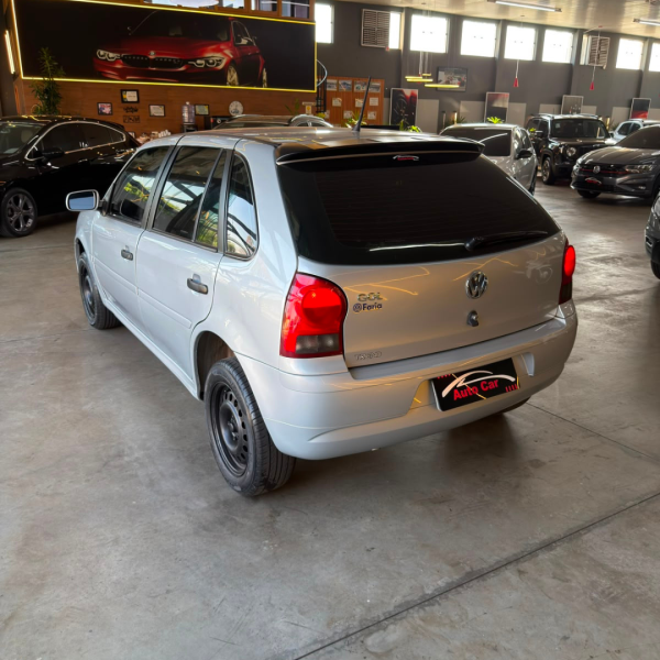 VOLKSWAGEN Gol 1.0 4P G4 FLEX