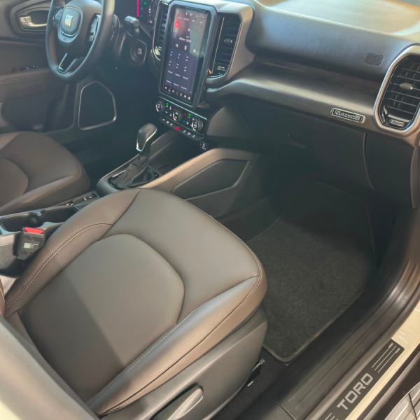 FIAT Toro 2.2 16V 4P 4WD RANCH TURBO DIESEL AUTOMÁTICO