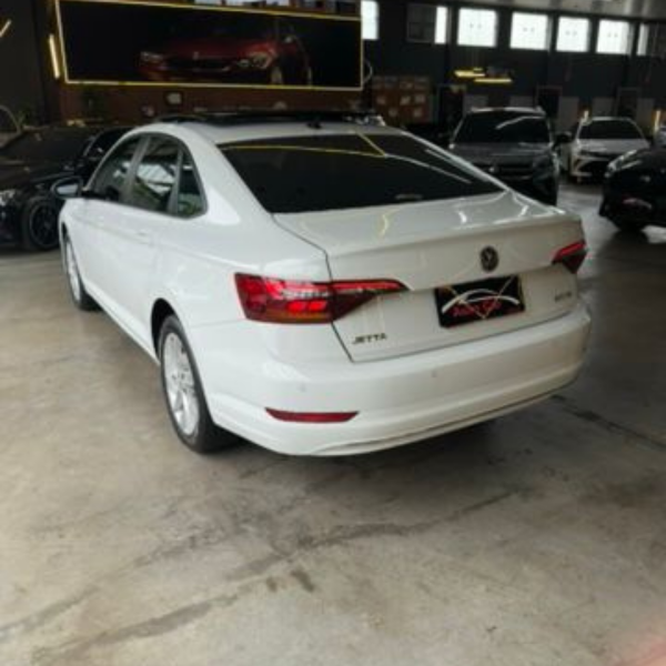 VOLKSWAGEN Jetta 1.4 4P 250 TSI TURBO COMFORTLINE AUTOMÁTICO