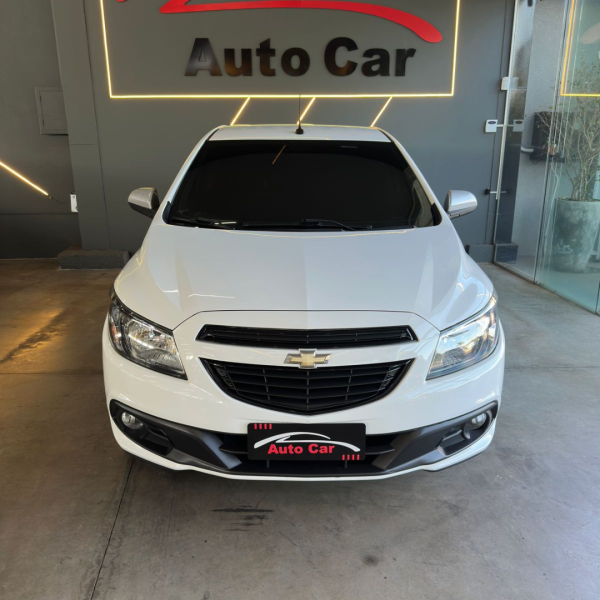 CHEVROLET Onix Hatch 1.0 4P FLEX SELEÇÃO