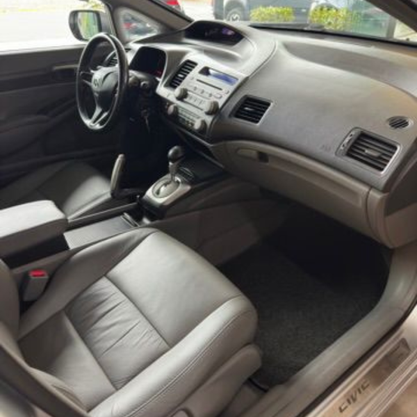 HONDA Civic 1.8 16V 4P FLEX LXS AUTOMÁTICO