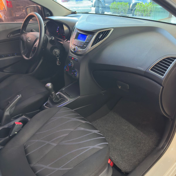 HYUNDAI HB 20 Hatch 1.0 12 V 4P FLEX COMFORT STYLE