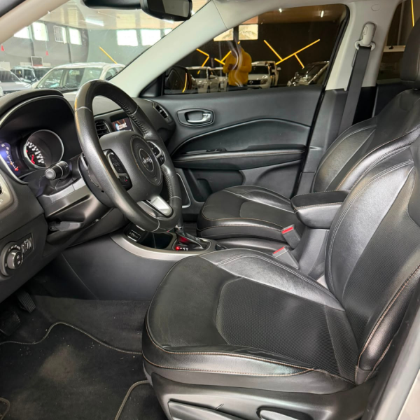 JEEP Compass 2.0 16V 4P LONGITUDE FLEX AUTOMÁTICO