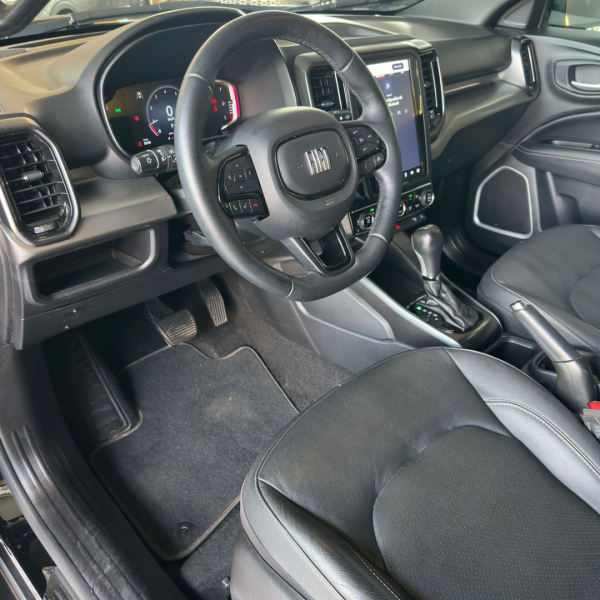 FIAT Toro 1.3 16V 4P FLEX 270 TURBO VOLCANO AUTOMÁTICO
