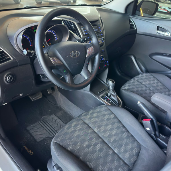 HYUNDAI HB 20 Hatch 1.6 16V 4P COMFORT FLEX AUTOMÁTICO