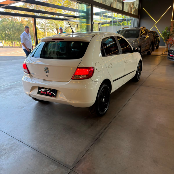 VOLKSWAGEN Gol 1.0