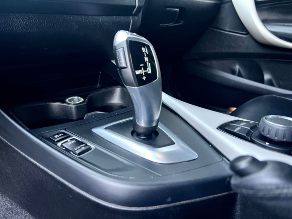 BMW 116I 1.6 16V 4P TURBO AUTOMÁTICO