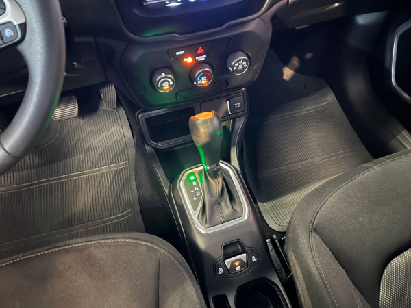Renegade 1.8 16V 4P FLEX AUTOMÁTICO
