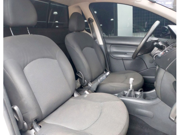 PEUGEOT Hoggar 1.4 X-LINE FLEX