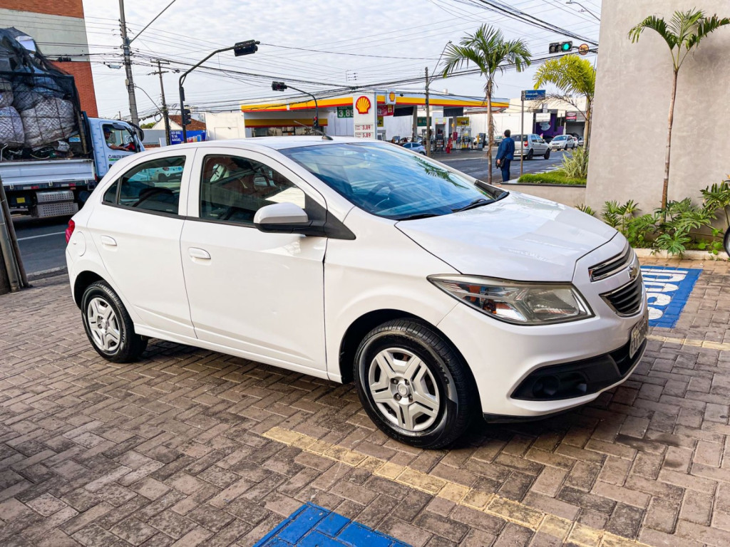 Onix Hatch 1.0 4P FLEX LT