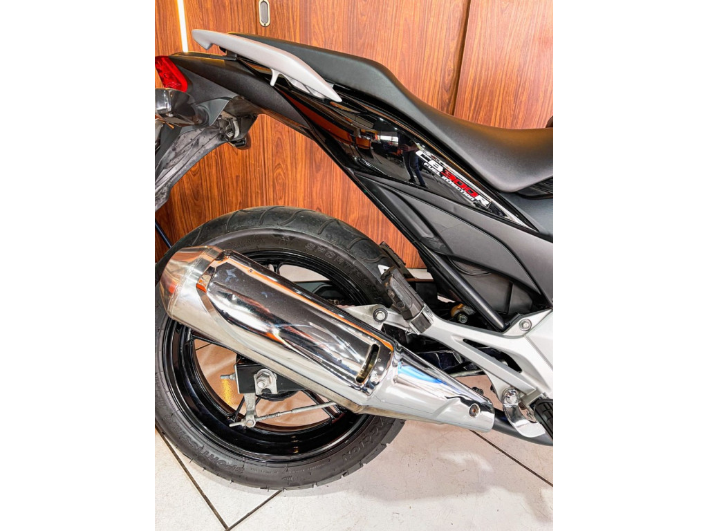 HONDA CB 300 R STD HONDA CB 300 R STD