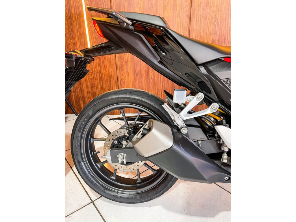 HONDA CB 300 F Twister FLEX CBS HONDA CB 300 F Twister FLEX CBS
