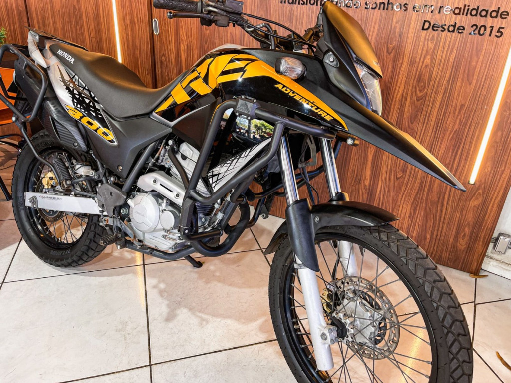 HONDA XRE 300 ADVENTURE