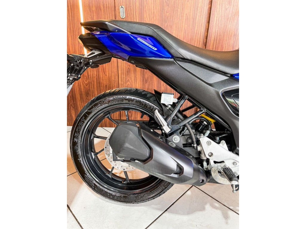 YAMAHA FZ 15 ABS