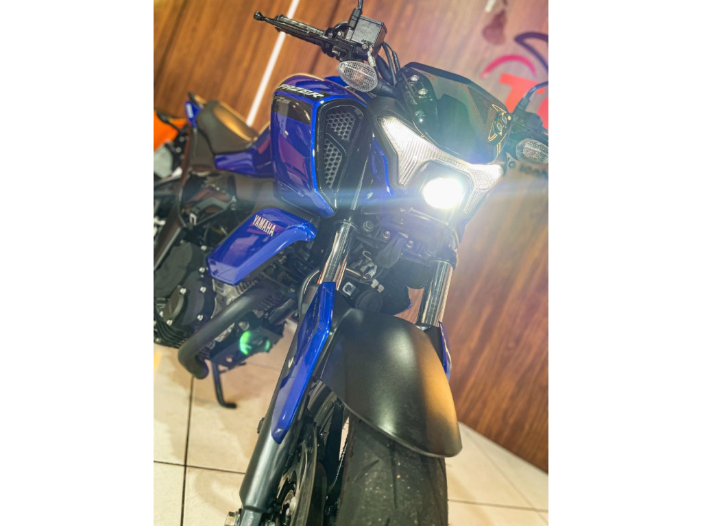 YAMAHA FZ 15 ABS