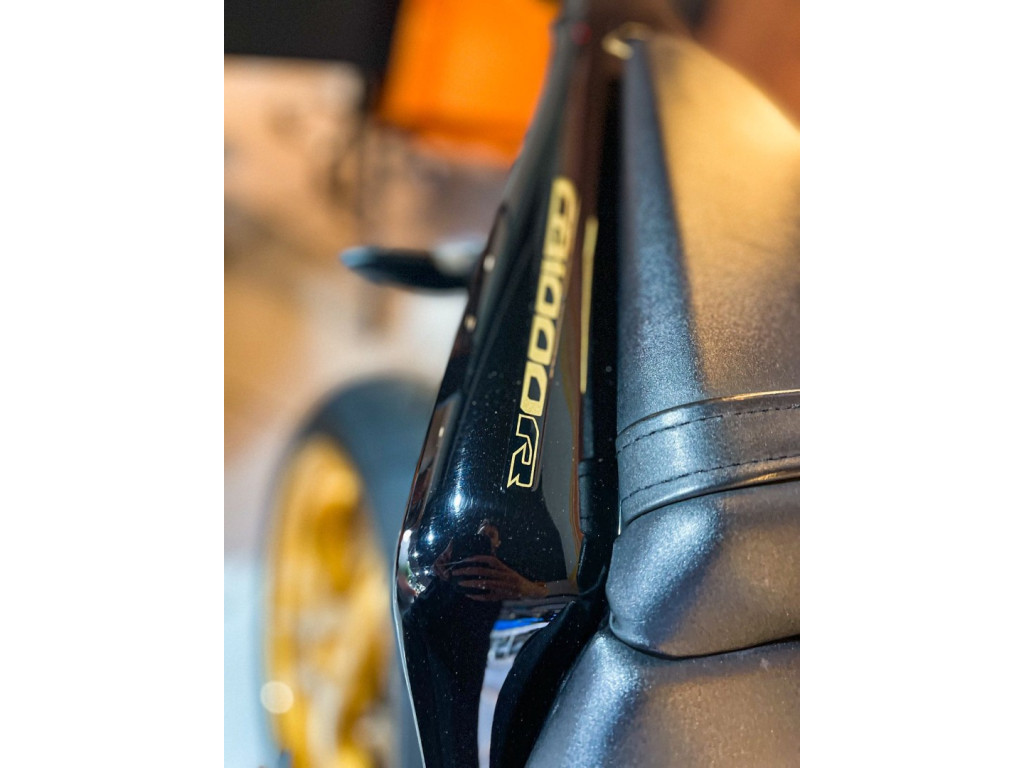 HONDA CB 1000 R Modelo sem Versão