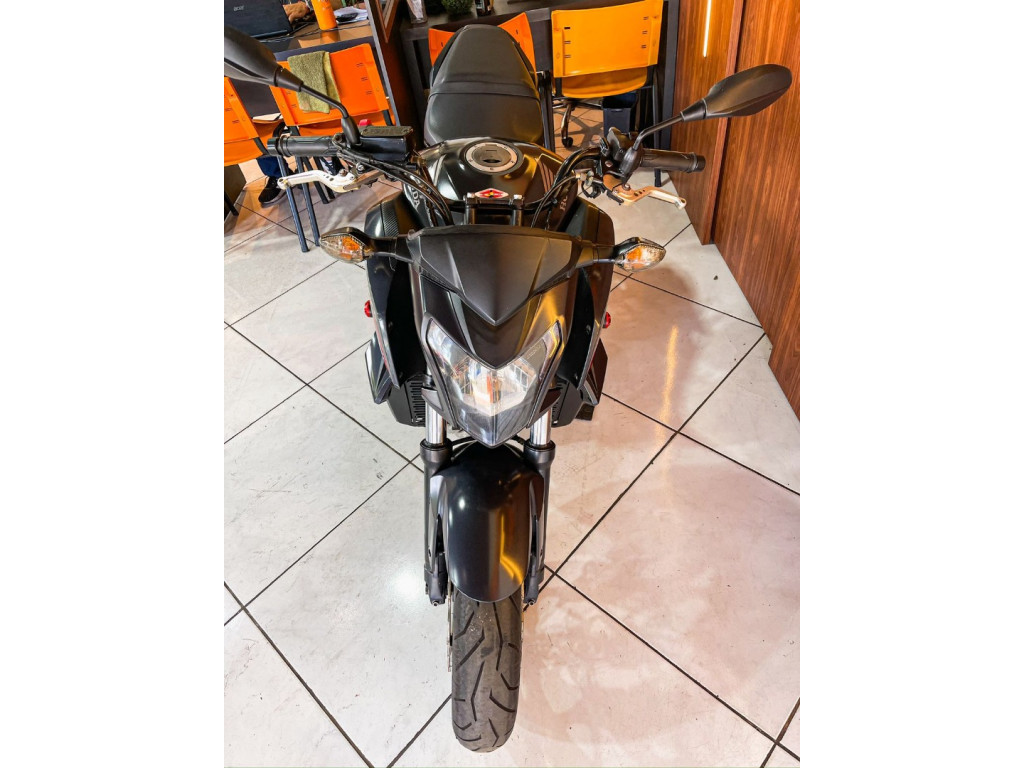 CB 650 F Modelo sem Versão