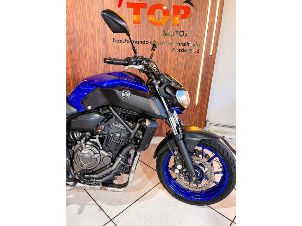 YAMAHA MT-07 700 ABS