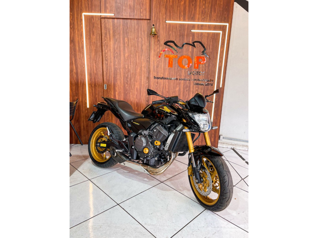 HONDA CB 600 F HORNET SEM ABS HONDA CB 600 F HORNET SEM ABS