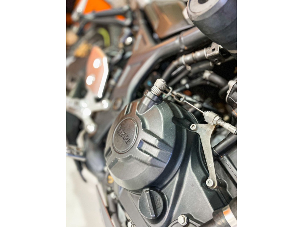 YAMAHA MT-03 300 ABS