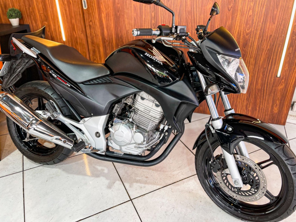 HONDA CB 300 R STD HONDA CB 300 R STD