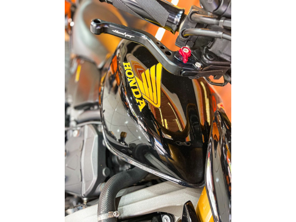 HONDA CB 600 F HORNET SEM ABS HONDA CB 600 F HORNET SEM ABS