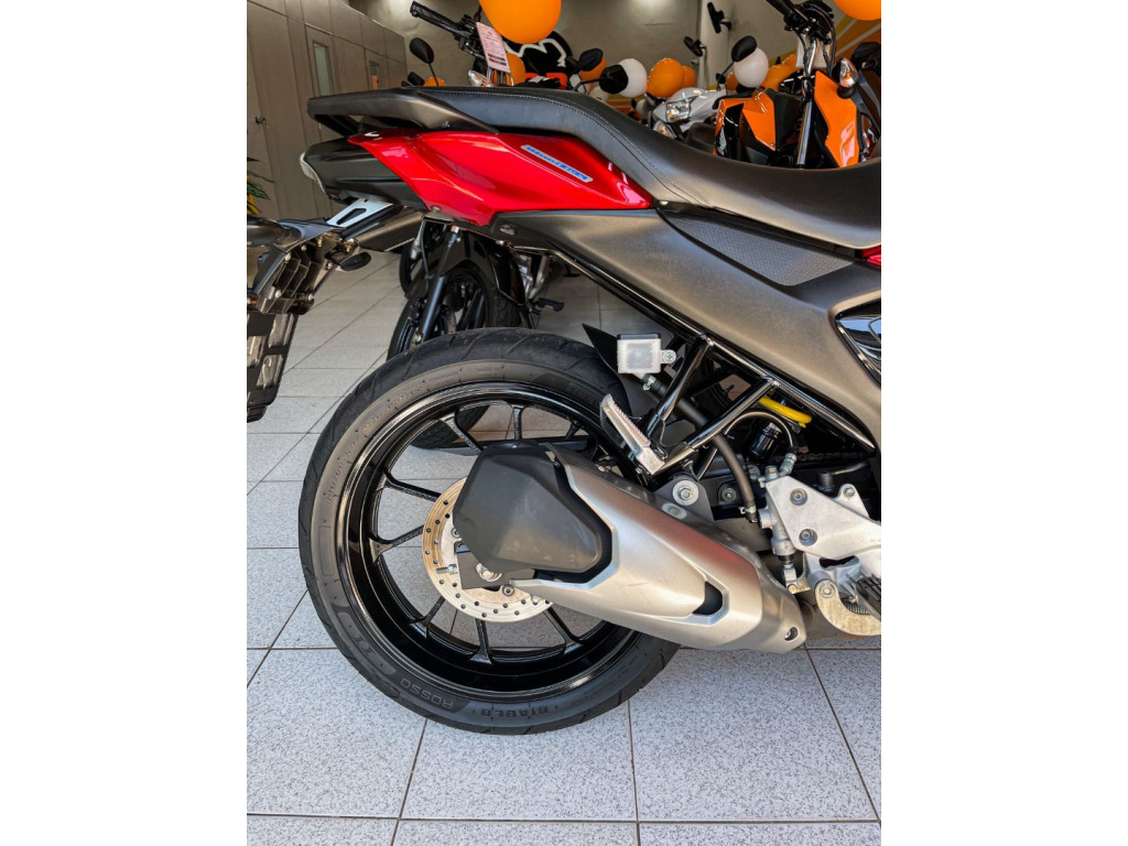 YAMAHA FZ 15 ABS