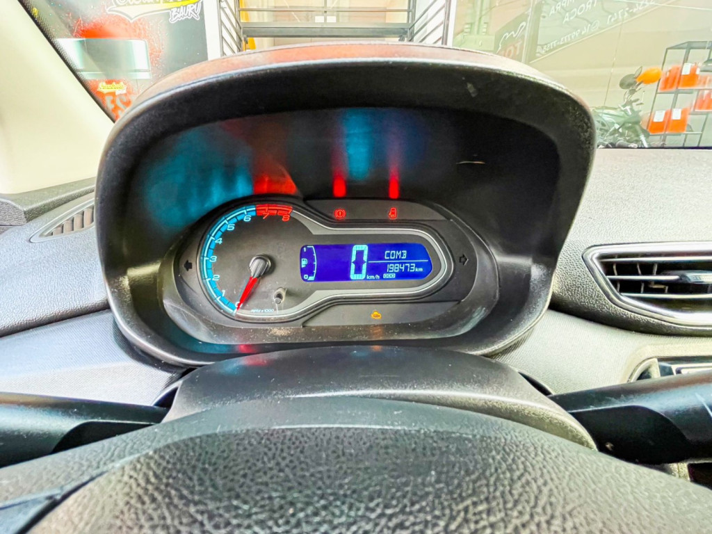 Onix Hatch 1.0 4P FLEX LT