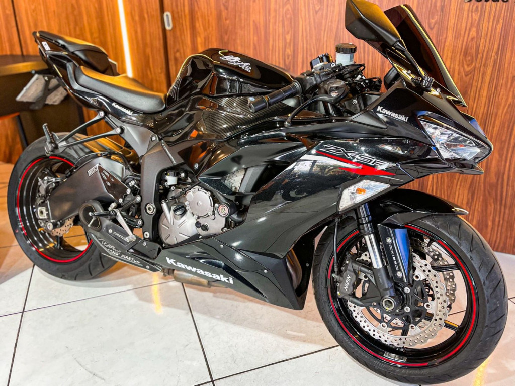 ZX 6 R 636