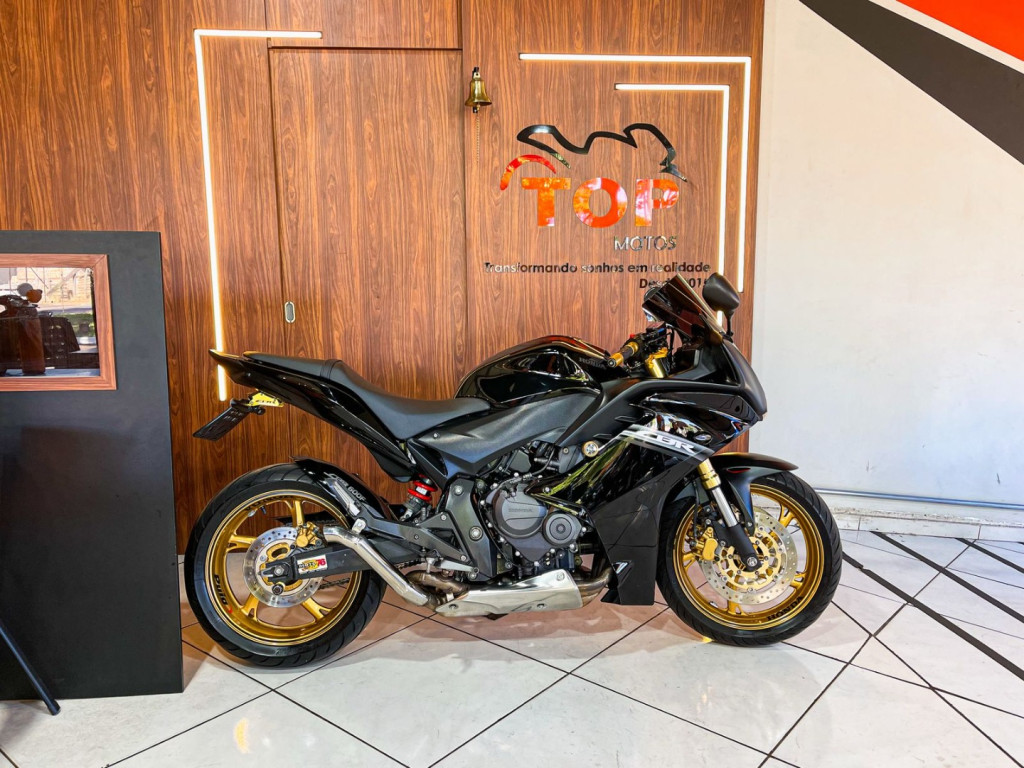 CBR 600 F Modelo sem Versão
