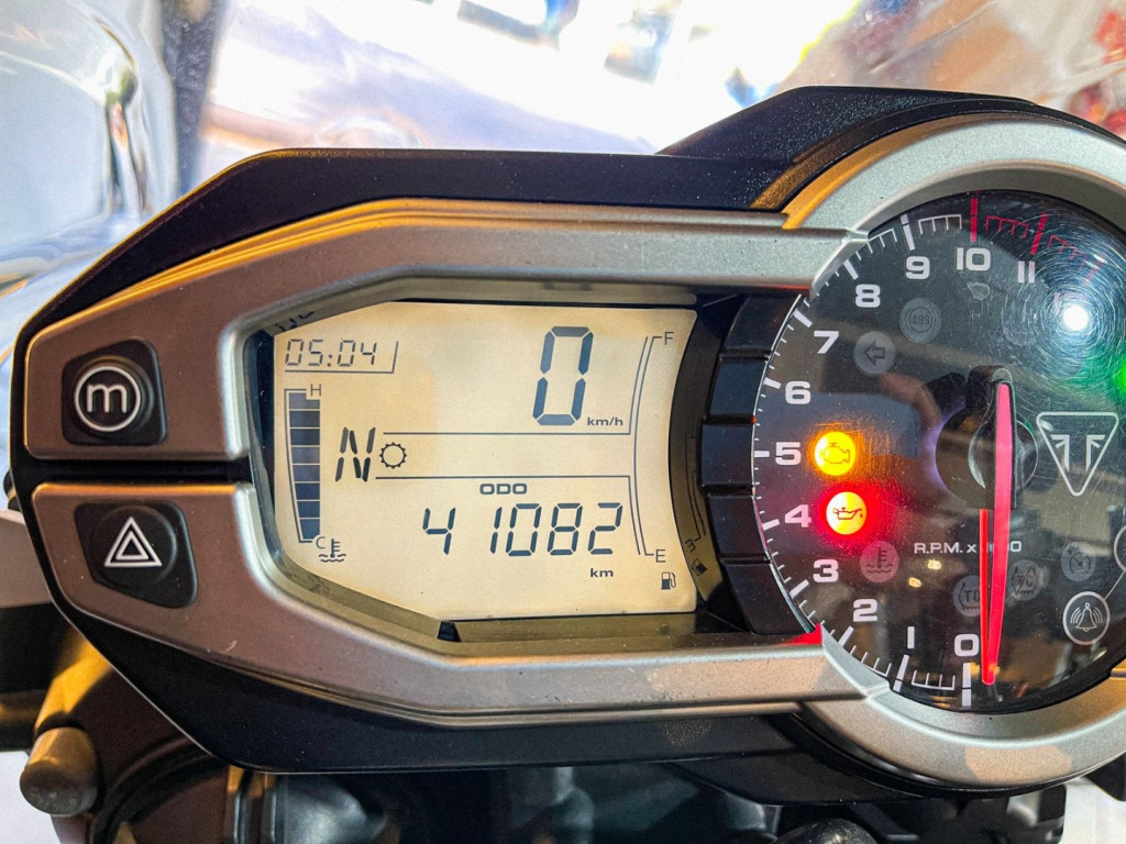 Tiger 800 XCX