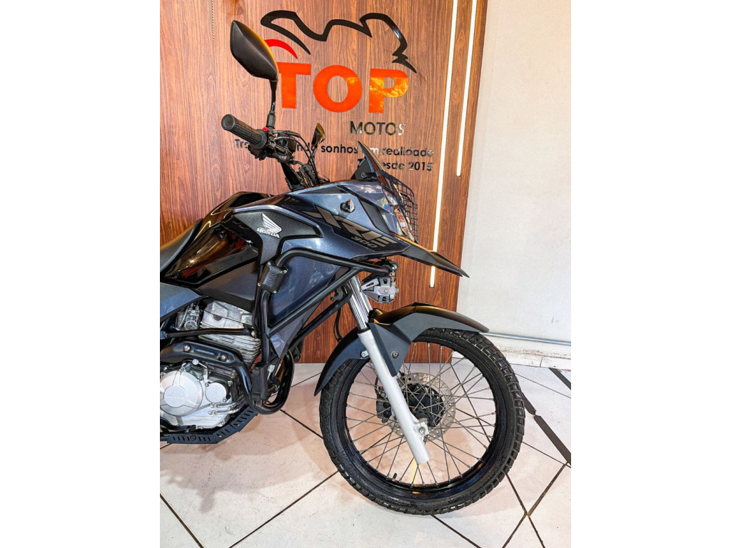 XRE 300 ABS
