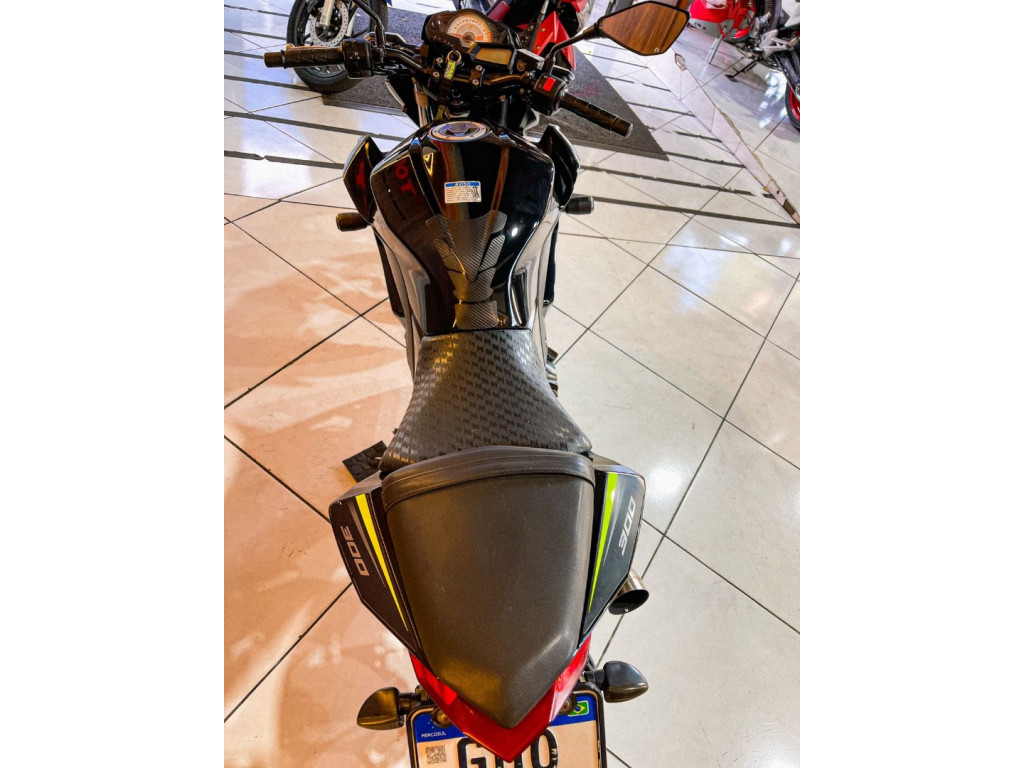 Z 300 ABS