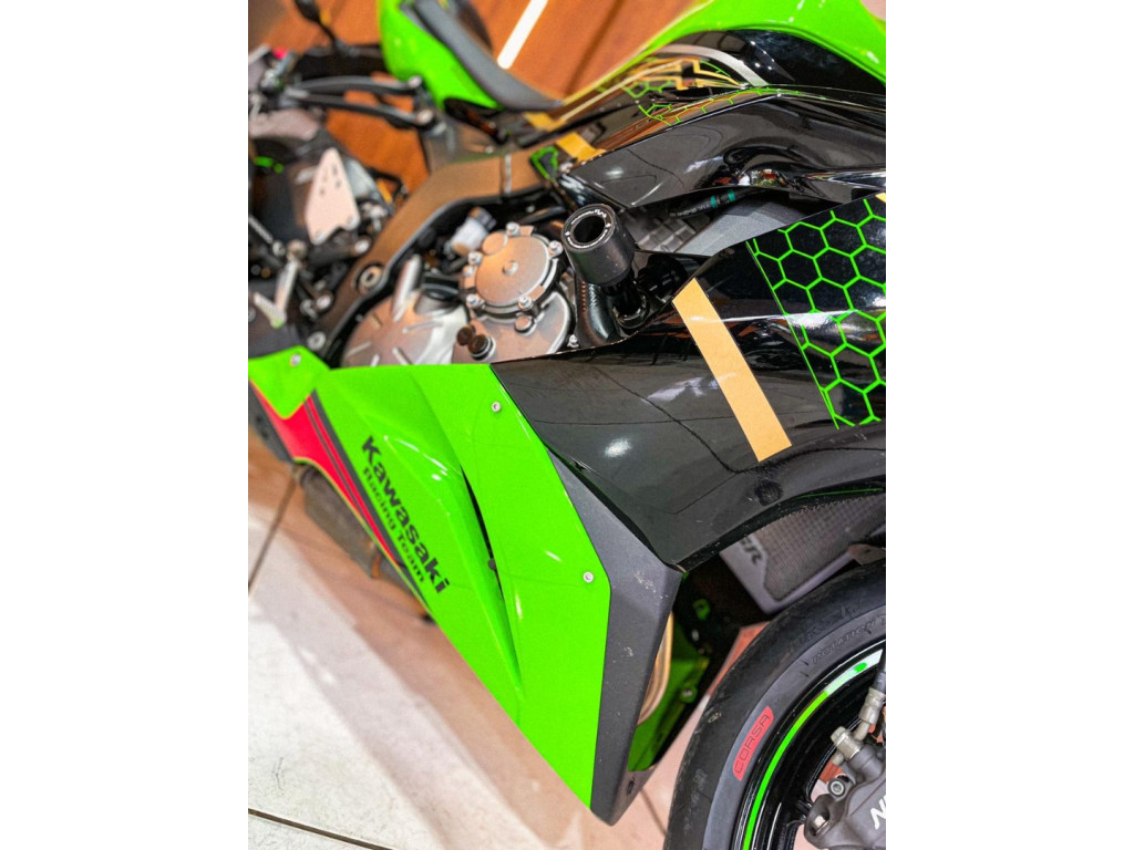 ZX 6 R 636