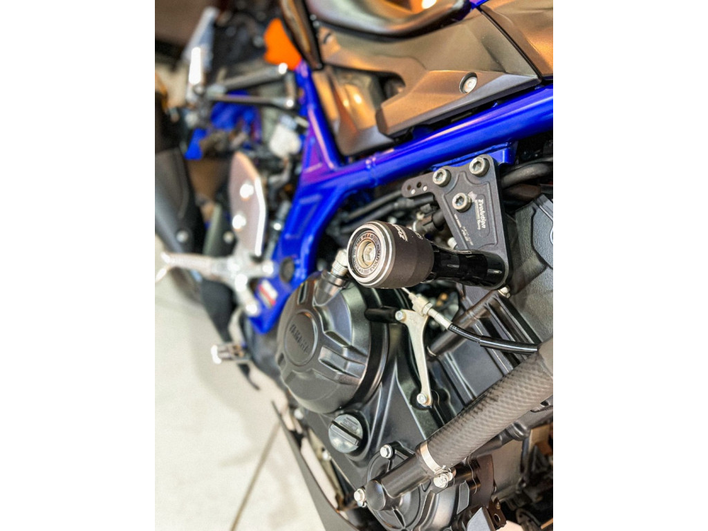 MT-03 300 ABS