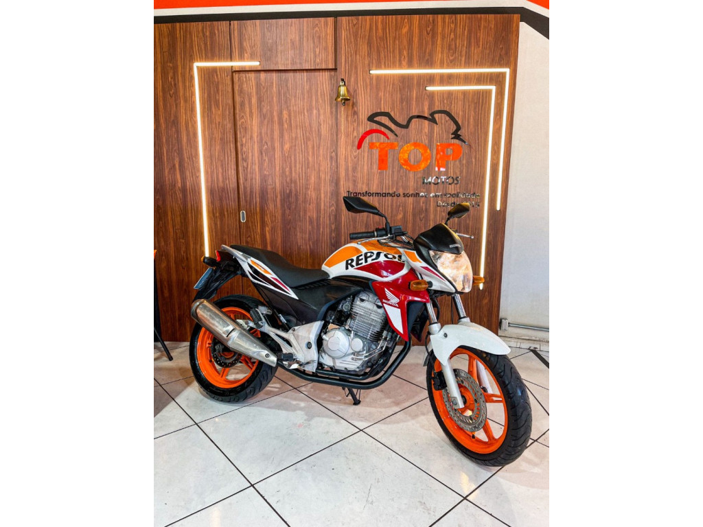CB 300 R ESPECIAL EDITION