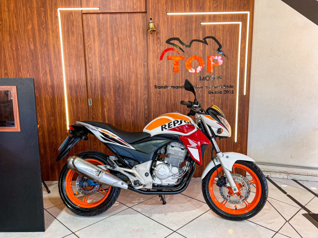 CB 300 R ESPECIAL EDITION
