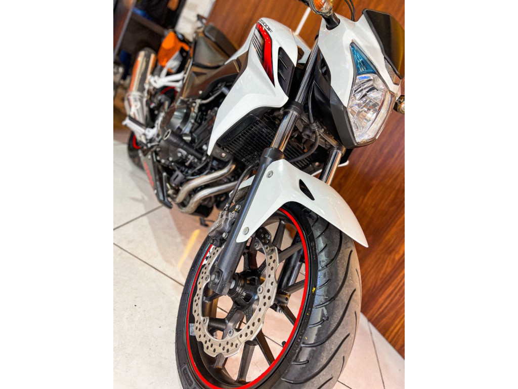 CB 500 F Modelo sem Versão
