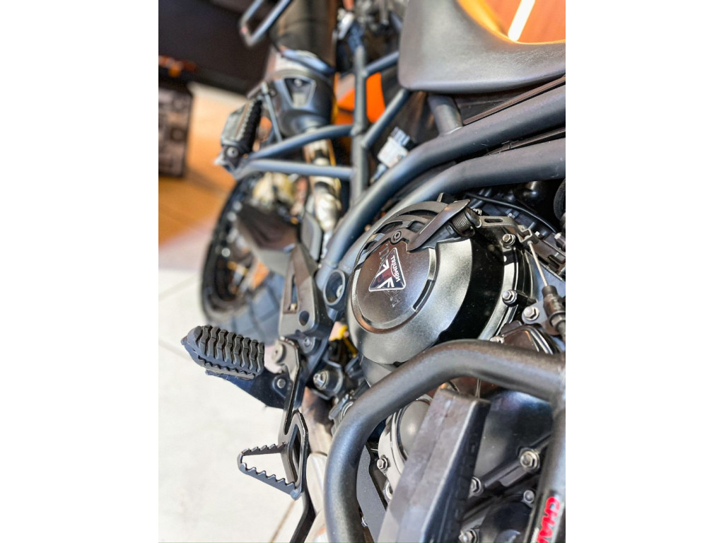 TRIUMPH Tiger 800 XC