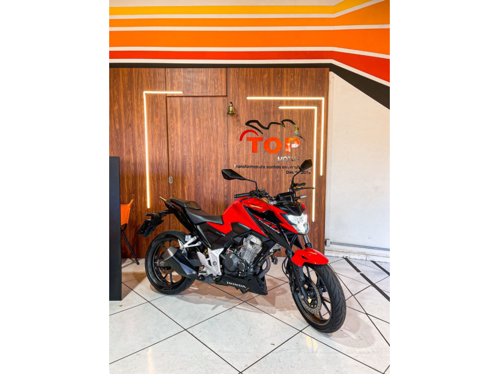 CB 300 F Twister FLEX CBS