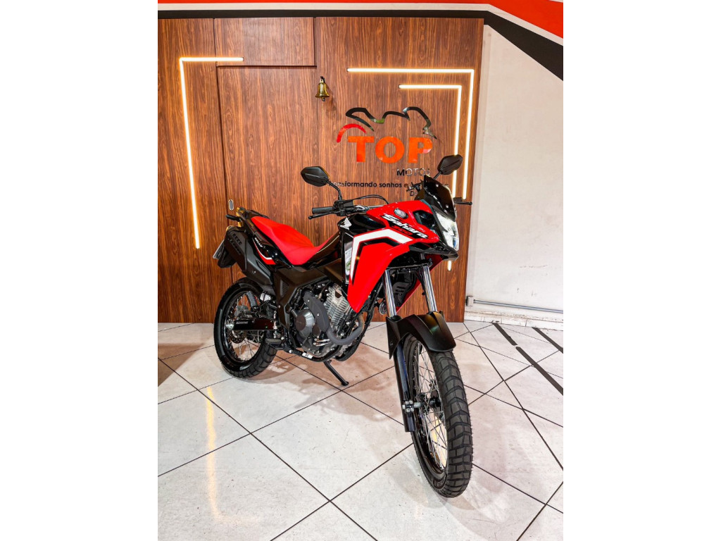 XRE 300 Sahara RALLYE